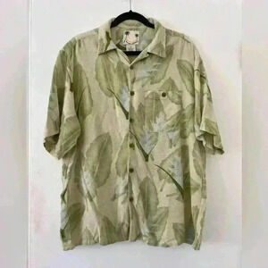 Silk Banana Cabana brand men’s shirt size XL (S131)